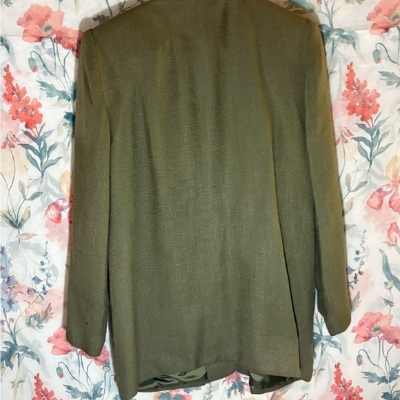 Vintage Olive Green Blazer with Button Details - Picture 5 of 9